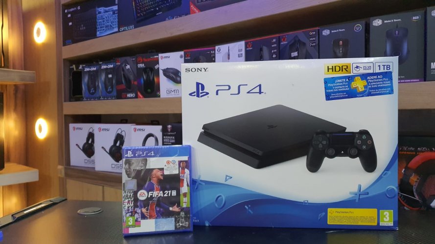 PS4 Pro 1T - waelgames